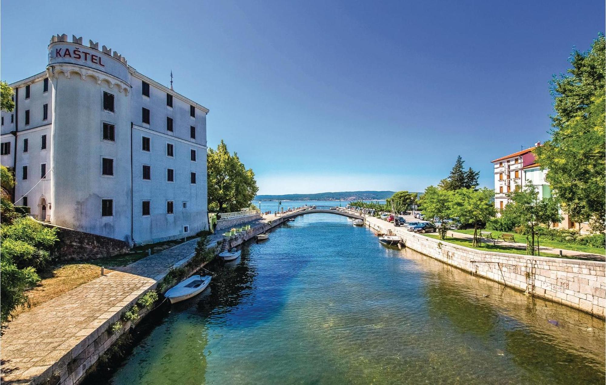 Nice Apartment In Crikvenica With House Sea View ภายนอก รูปภาพ