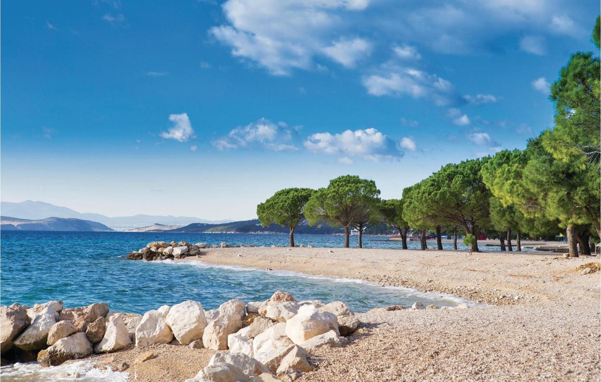 Nice Apartment In Crikvenica With House Sea View ภายนอก รูปภาพ